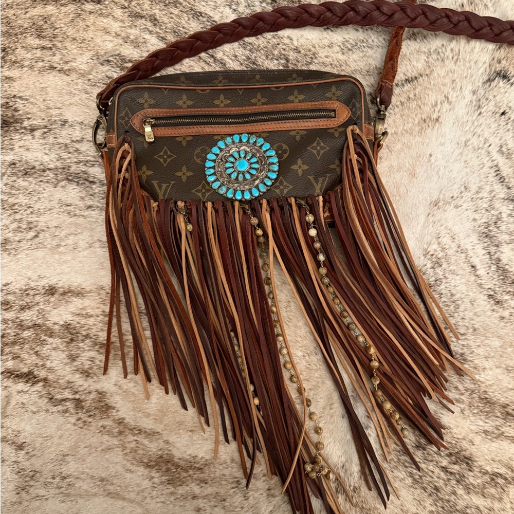 Authentic Louis Vuitton fringe crossbody bag